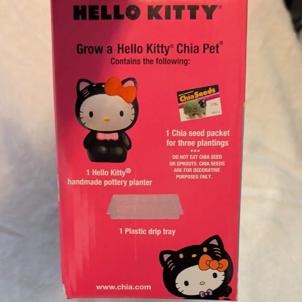 Hello Kitty Chia Pet Planter - Black and Pink - Picture 3 of 3